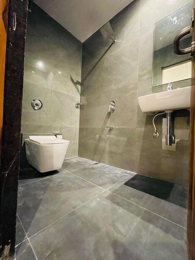 Hotel Hilton Suites Mumbai Exteriör bild