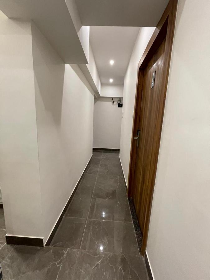 Hotel Hilton Suites Mumbai Exteriör bild
